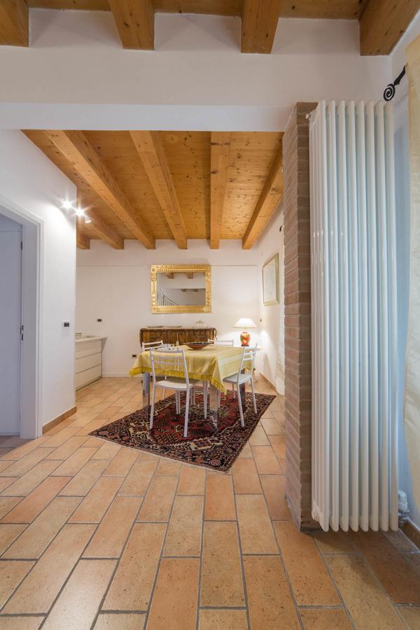B&B&B Superior Міра Екстер'єр фото