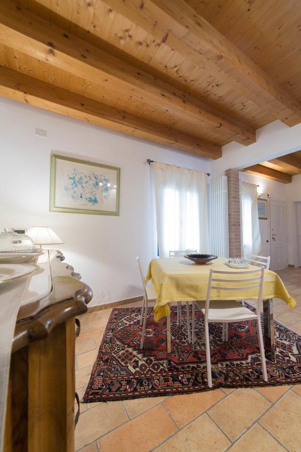 B&B&B Superior Міра Екстер'єр фото